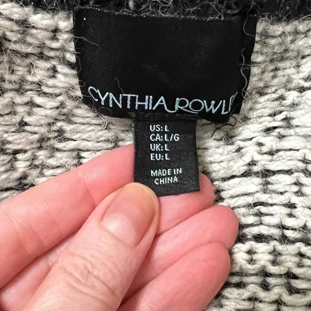 Cynthia Rowley Alpaca Wool Knee Length Open Front Cardigan
Oversized Sweater L - Picture 11 of 11
